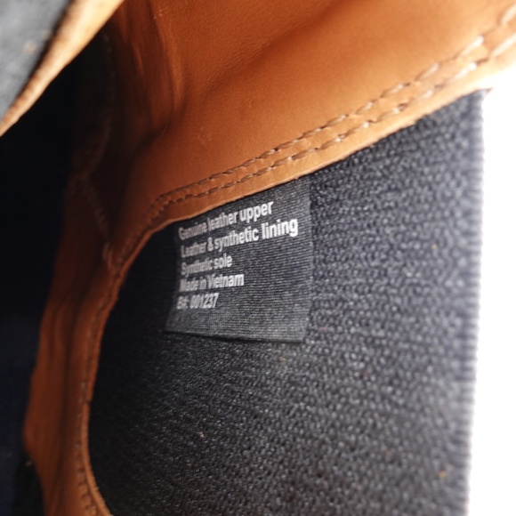 SLD NEW Blundstone 561 Elastic Sided Boot Men's - Picture 2 of 6